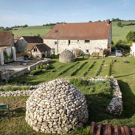 Villa Les Bories En Champagne Montlevon Exterior foto