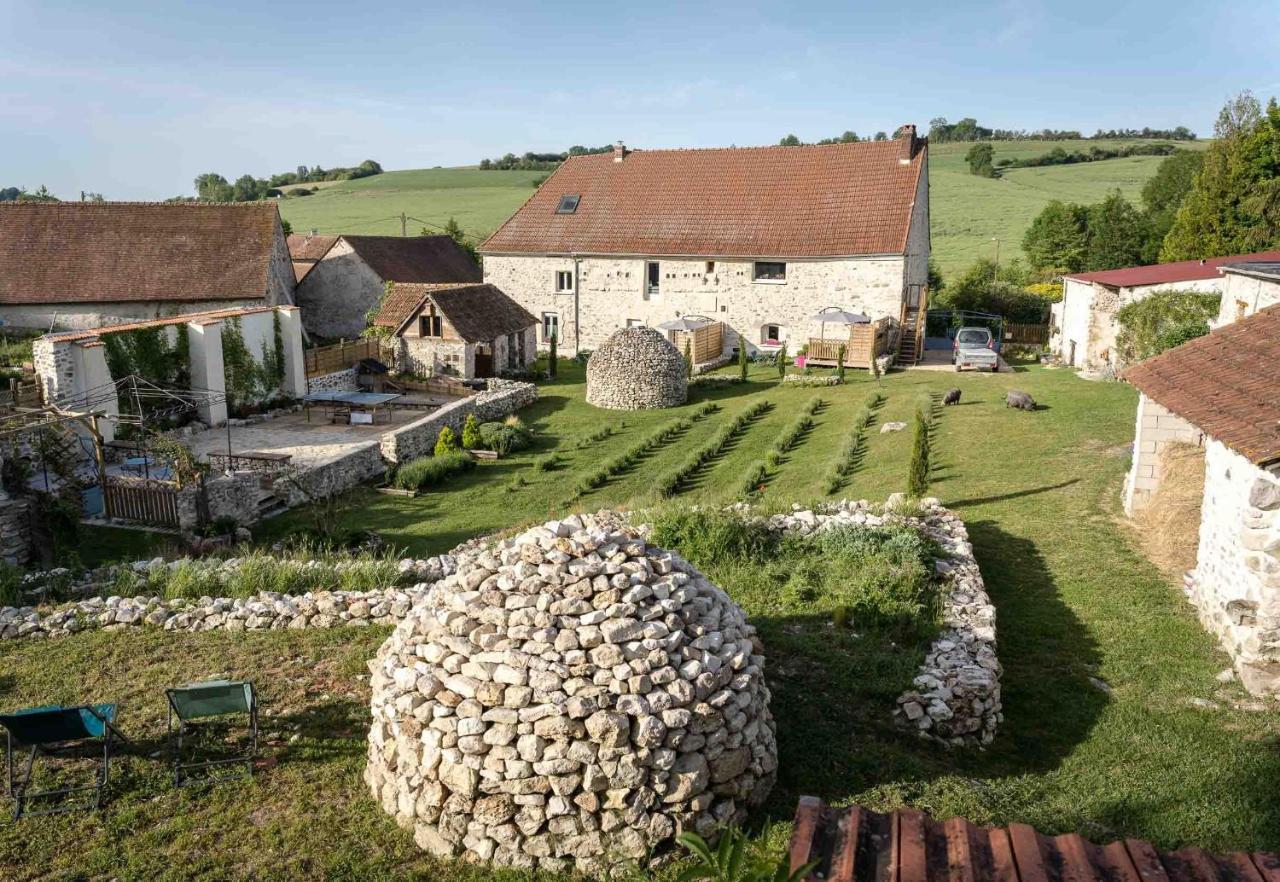 Villa Les Bories En Champagne Montlevon Exterior foto